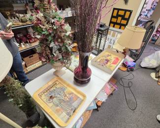 Decorative tray and floral arrangements