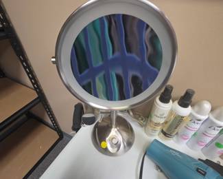 Lighted Vanity Mirror