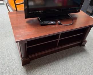 Sauder TV / Entertainment Stand