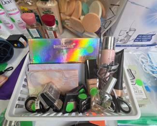 Make Up