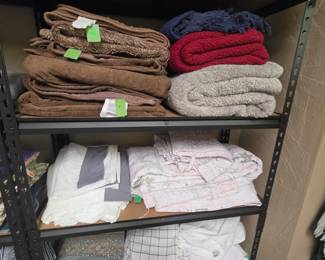 Throw Blankets, Paris themed bedspread, sheet sets of various sizes