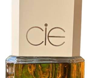 Large perfume factice collection