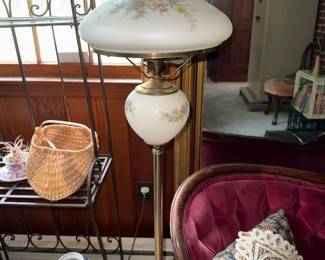 Vtg Hand painted floral floor lamp