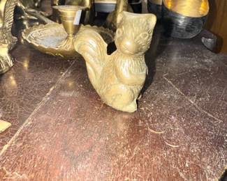 Brass squirrel