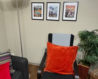 Accent chair