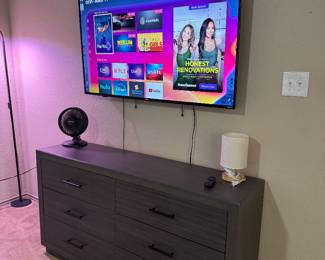 Dresser, tv