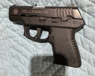 Taurus Millennium PT-111 9mm