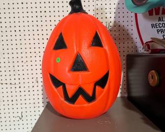 Halloween decorations, grab your ghouls