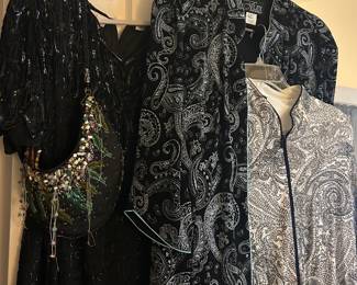 Elegant and practical clothes. 