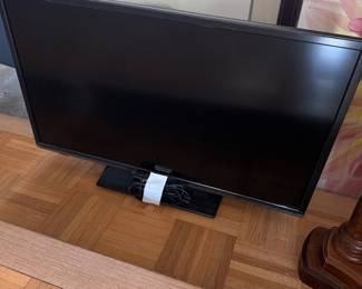 Flat screen television