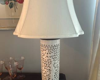 vintage pierced/reticulated Blanc de Chine-style porcelain table lamp 28"