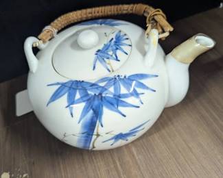 Oriental Teapot