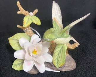 Lefton Hummingbird w/ White Flower Figurine