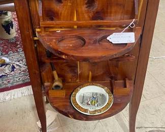 Cedar Smoke Stand
