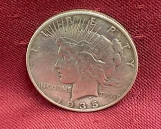 Silver Dollar 1935-S