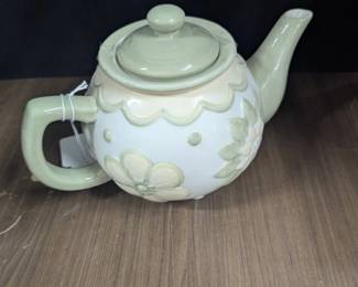 Bella Casa Teapot