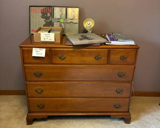 Dresser