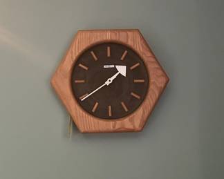 Howard Miller Clock