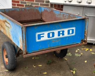 Metal pull behind trailer for lawn tractor