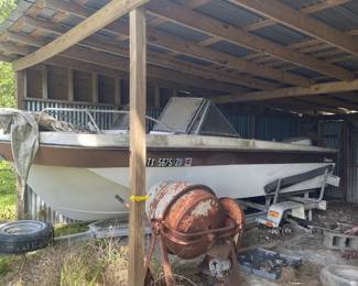 Riviera Boat