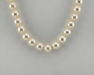 Mikimoto (Blue Lagoon) 14kt pearl necklace; 18”L