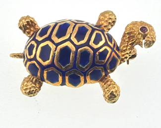 18kt and enamel small turtle pin