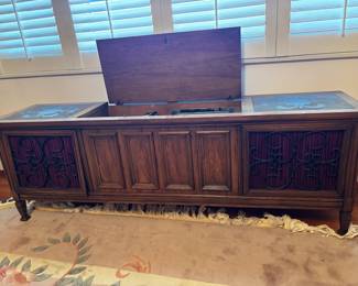 1960s Sylvania HiFi, radio works well, record player needs some TLC