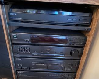 Vintage sony stereo with paperwork and original receipt 