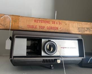 Projector and table screen - vintage!