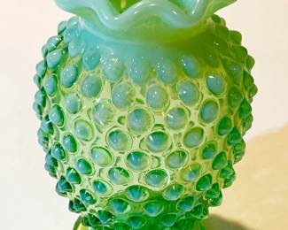 34 Fenton Green Hobnail Vase