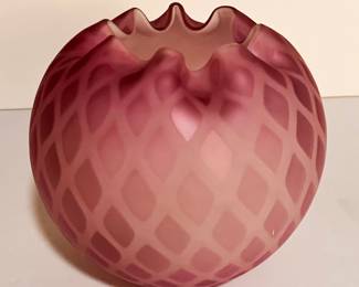 63 Victorian Pink Satin Glass Rose Bowl w/ Diamond Quilted Pattern