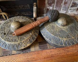 Southeast Asian gongs