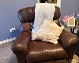 Lazy boy chair