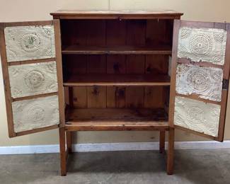 ANTIQUE WOODEN TIN PUNCH PANEL PIE SAFE w CIRCULAR MEDALLION PATTERN, MISSING BOTTOM LEFT PANEL NO SHIPPING PICKUP ONLY
