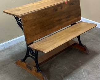 ANTIQUE WOODEN CAST IRON DOUBLE SCHOOL DESK & BENCH COMBO NO SHIPPING PICKUP ONLY