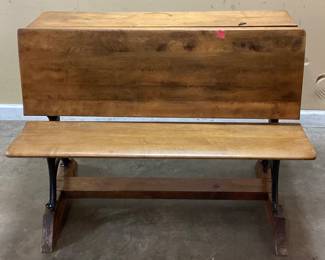 ANTIQUE WOODEN CAST IRON DOUBLE SCHOOL DESK & BENCH COMBO NO SHIPPING PICKUP ONLY