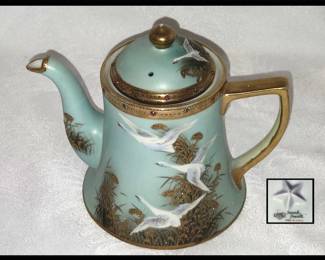 Excellent Little Hand Painted Teapot Japan