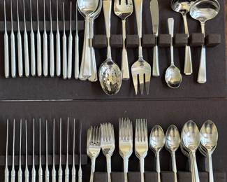 Gorham “Tristan” stainless flatware, 93 pieces