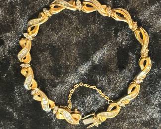 14kt gold w/diamonds (image 2)