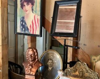 Patriotic print, shaving mirror, smalls
