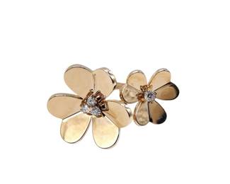 Van Cleef Arpels Frivole Between the Finger Single Three Diamond 18K Yellow Gold Ring