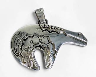 Sterling Silver Native American Big Bear Pendant