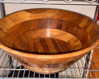 Lrg Parquet Basket Weave Pattern Wood Salad Bowl!