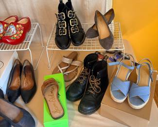 Women's Shoes Sizes 9-10!
