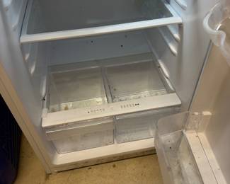 #99 - $200 - Magic Chef small refrigerator