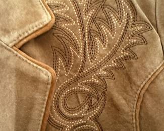 #40 - $90 - Scully 48L brown suede jacket with embroidered lapel men's