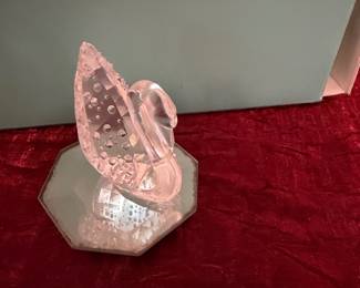 #177 - $24 - Swarovski Swan
