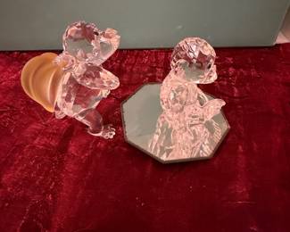 #136 - $110 - Swarovski set of 2 monkeys - one carrying bananas one sitting