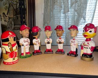 Cardinal bobble heads