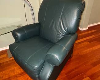 Lazyboy leather recliner